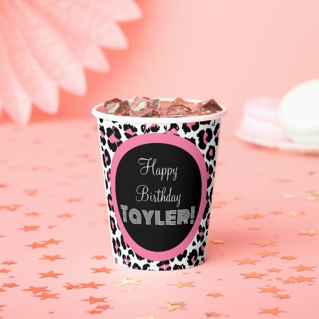 Custom Pink Black & White Cheetah Print Pappbecher (Insitu)