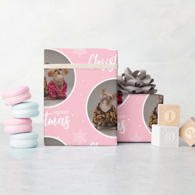 Custom Pink Merry Christmas One Circle Photo Geschenkpapier (Babyparty)