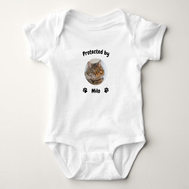 Custom Proctected by Cat Baby, Personalized Cat Baby Strampler (Vorderseite)