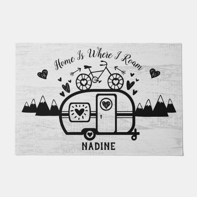 Custom Rustic Camping Camper Trailer Rv Lifestyle Fußmatte (Vorderseite)