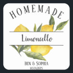 Custom Rustic hausgemachte italienische Limoncello Quadratischer Aufkleber<br><div class="desc">Moderne rustikale,  hausgemachte Limoncello Flaschenschilder sind perfekt für Ihre Gastgeschenke Hochzeiten mit italienischem Thema und Sommerleben. Sie verfügen über einen Aquarellenzweig,  Zitronen und grüne Äste und ein individuelles Etikett für alle Ihre Anforderungen an die italienische Limoncello Flaschenkennzeichnung.</div>