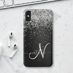 Custom Silver Glitter Black Sparkle Monogram Case-Mate iPhone Hülle<br><div class="desc">Easily personalize this trendy elegant phone case design featuring pretty silver sparkling glitter on a black brushed metallic background.</div>