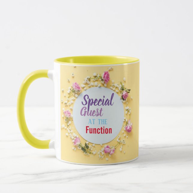 Custom Special Guest bei Function Pastel Yellow Tasse (Links)