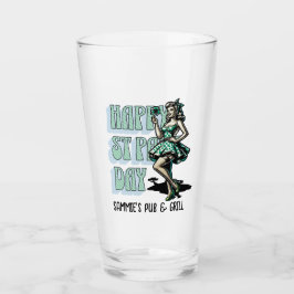 Custom St Patrick's Day Pinup Girl mit Kleeblatt Glas