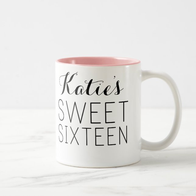 Custom Sweet 16 Gefallen Tasse (Rechts)