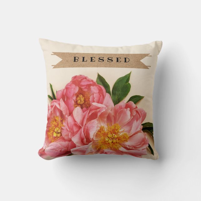 Custom Text Pink Floral Bouquet Kraft Band Kissen (Vorderseite)