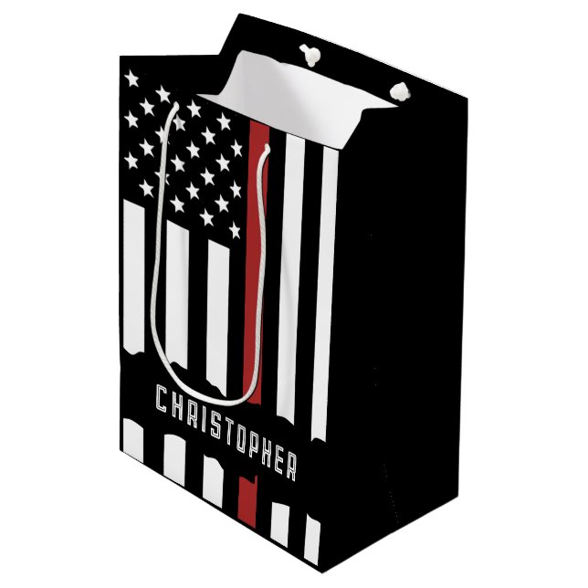 Custom Thin Red Line Feuerwehraufwertung Mittlere Geschenktüte (Vorderseite Schrägansicht)
