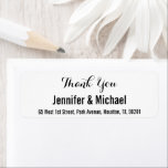 Custom Wedding Vielen Dank, dass Sie das Adresseti<br><div class="desc">Erstellen Sie Ihre eigenen personalisierten,  einfachen,  eleganten modernen schlichten einfachen Schwarz-Weiß-Dankeschön an Rücksendeaufkleber. Geben Sie einfach den Namen und die Adresse der Braut & Bräutigam / Ehefrau & Ehemann ein. Eleganter Dank an Rücksendeadressen-Aufkleber für die Nutzung bei Hochzeit,  Heiratsjubiläum,  Geburtstag,  Brautparty,  Babydusche,  Feiertagen,  oder anderen besondere Anlass verwandte Mailings.</div>