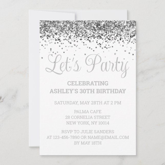 Custom White & Silver Glitter 30th Birthday Party Einladung (Vorderseite)