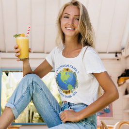 Custom World Tour Earth in Sonnenblumen Niedliche  T-Shirt
