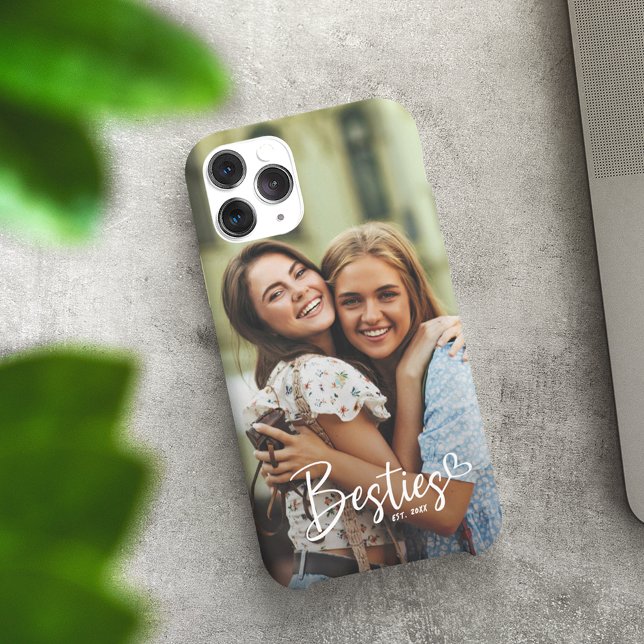 Custom Year Besties BESTE FREUNDIN Modernes Script Case-Mate iPhone Hülle (Von Creator hochgeladen)