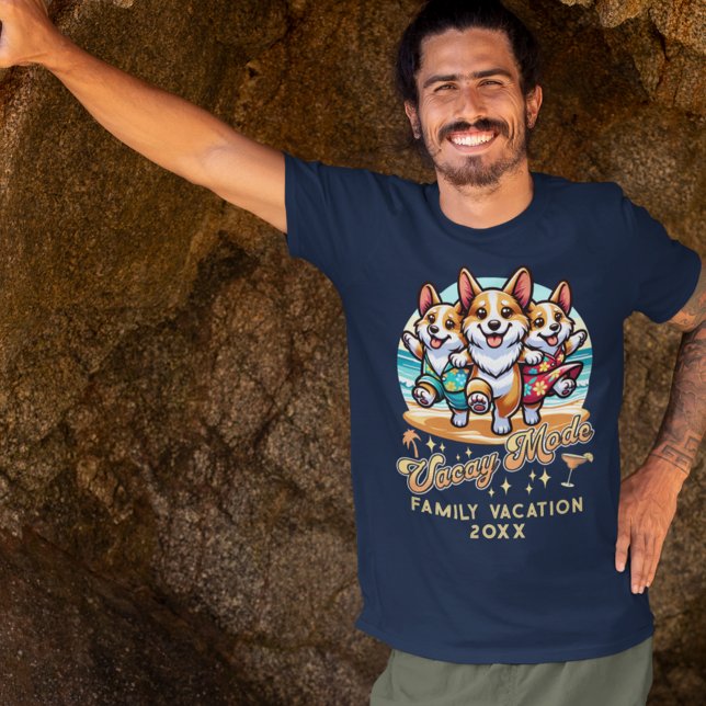 Custom Year Funny Corgi Dogs Beach Familienurlaub T-Shirt (Von Creator hochgeladen)