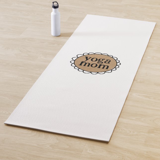 Custom YOGA MOM Scalloped Edge Yogamatte (Beispiel)