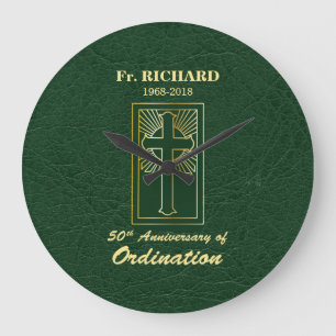 Customizable 50th Anniversary of Ordination Green Große Wanduhr