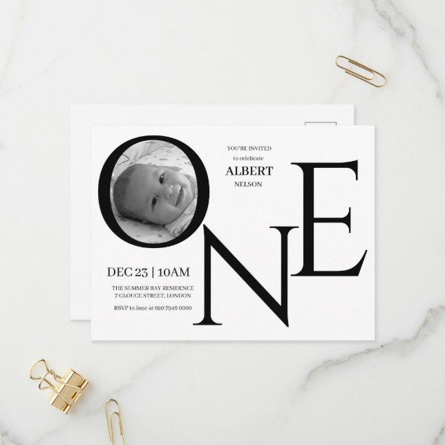 Customizable ONE First Birthday Photo Einladungspostkarte (Vorderseite/Rückseite Beispiel)