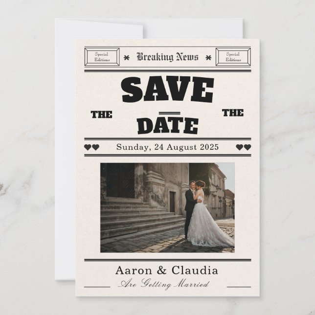 Customizable Vintage Newspaper Save the Date  Einladung (Rückseite)