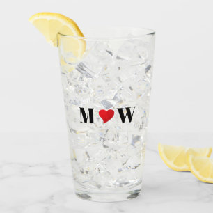 Customize Ehepaar A Loves B red heart Glas