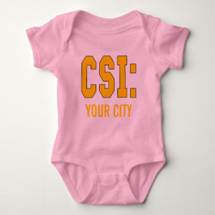 CUSTOMIZEABLE CSI Produkte Baby Strampler