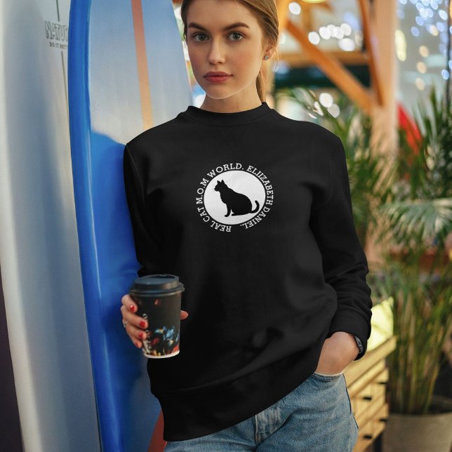 Customized Pet Owner Cat Mom World Black And White Sweatshirt (Von Creator hochgeladen)