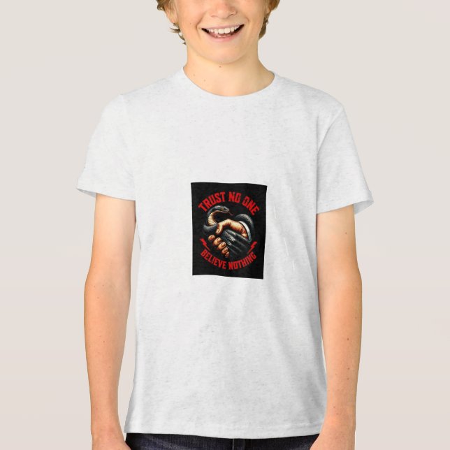 CustomTees #TrendyTshirts #GraphicTees #CasualWear Tri-Blend Shirt (Vorderseite)