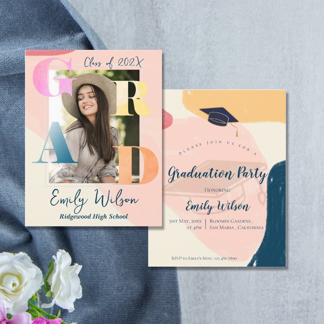 Cute 2025 Photo Graduation Party Mini Invitation (Cute 2025 Photo Graduation Party Mini Invitation)