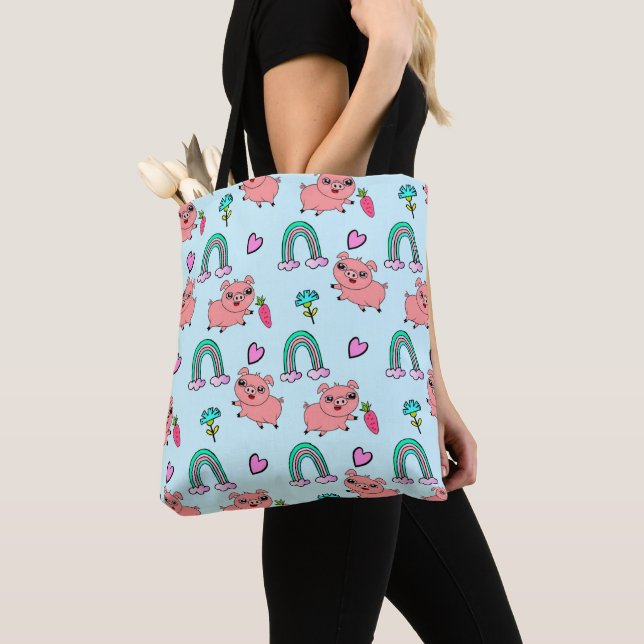 Cute and Quirky Pigs and Rainbows Pattern Tasche (Von Nahem)