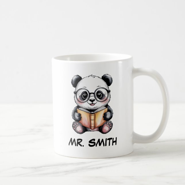 Cute Baby Panda Reading a Book Custom Kaffeetasse (Rechts)