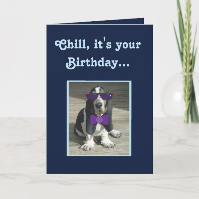 Cute Basset Hound sur la carte d'anniversaire drôl (Devant)