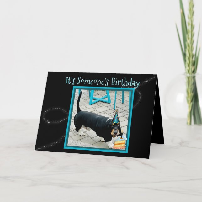 Cute Basset Hound sur la carte d'anniversaire drôl (Devant)