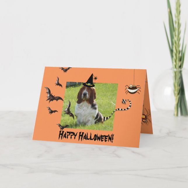 Cute Basset Hound sur la carte Funny Halloween (Devant)
