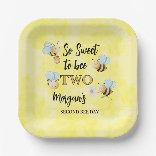 Cute Bee Two Yellow Black Second Birthday Party Pappteller (Vorderseite)