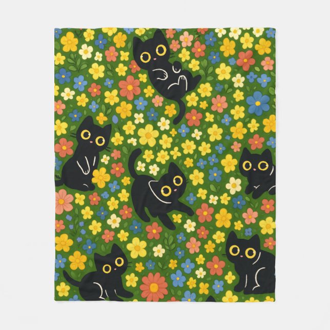 Cute Black Cats Floral Meadow Pattern Fleecedecke (Vorderseite)