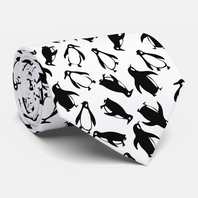 Cute black white penguin pattern white background krawatte (Gerollt)