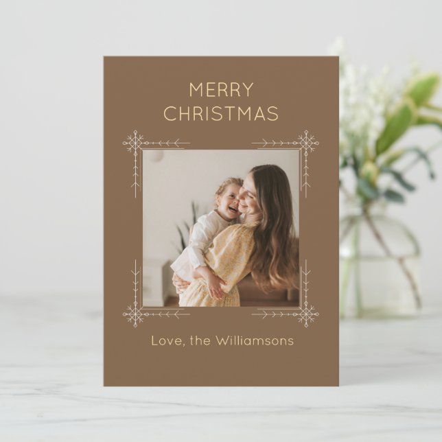 Cute Brown Custom Photo Christmas Feiertagskarte (Stehend Vorderseite)