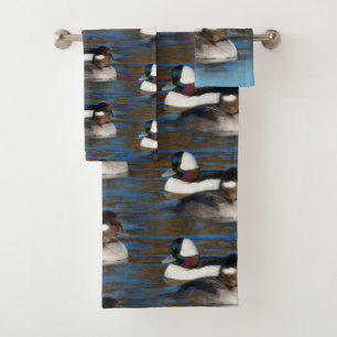 Cute Bufflehead Canards Lovebirds à Winter Pond