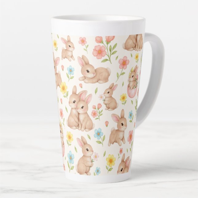 Cute Bunnies and Flowers Pattern Milchtasse (Rechte Ecke)