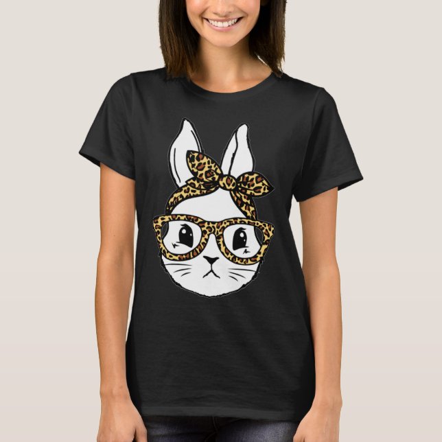 Cute Bunny Rabbit Face Messy Bun Leopard Glasses G T-Shirt (Vorderseite)