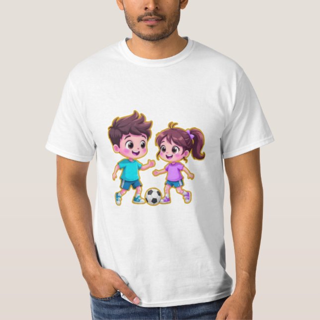 Cute Cartoon Boy and Girl Playing Soccer Together  T-Shirt (Vorderseite)