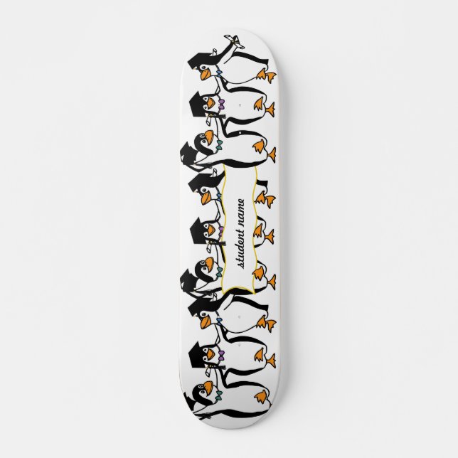 Cute Cartoon Graduating Penguins w/Banner Skateboard (Vorne)