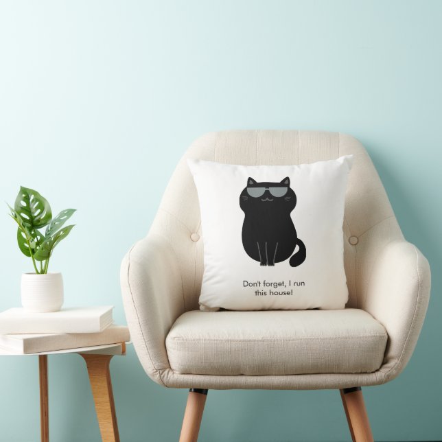Cute Cat - I run this house now!  Kissen (Stuhl )