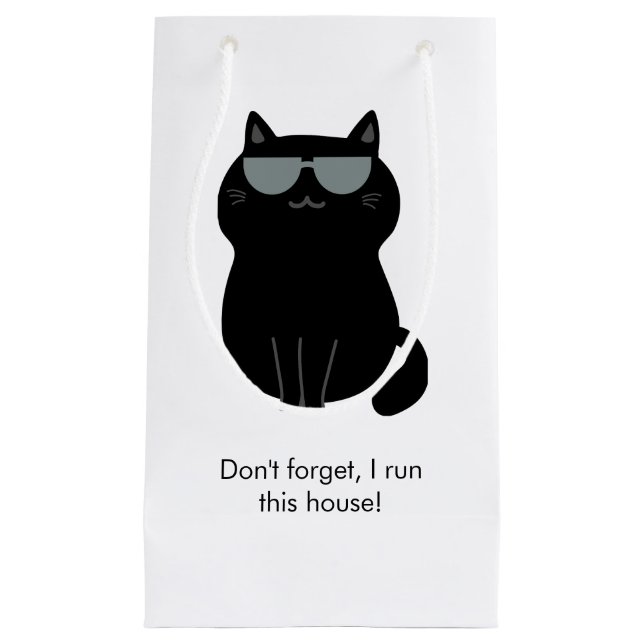 Cute Cat - I run this house now!  Kleine Geschenktüte (Vorderseite)
