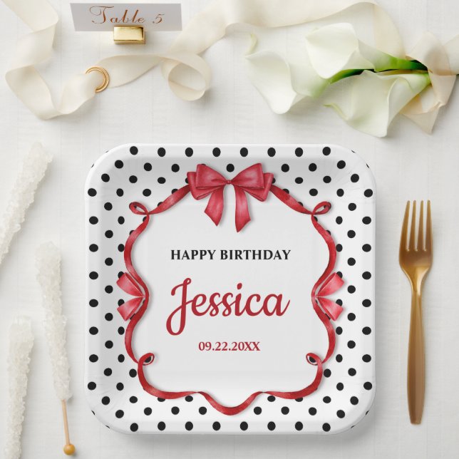 Cute Crimson Bow Birthday Pappteller (Hochzeit)