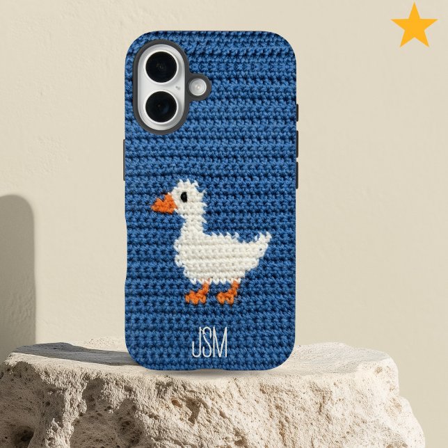 Cute Crochet Squirrel Custom Initials Monogram   iPhone 16 Hülle (Von Creator hochgeladen)