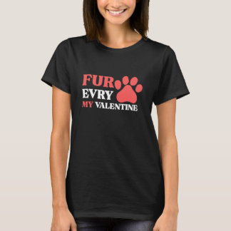 Cute Dog Paw Valentine Design for Pet Lovers T-Shirt
