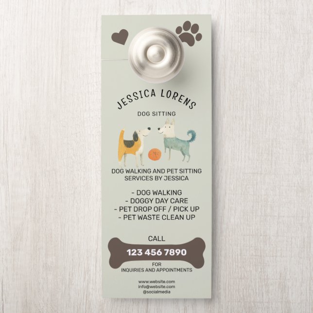 Cute Dog Walking Pet Puppy Sitting Services  Türanhänger (Auf Knauf)