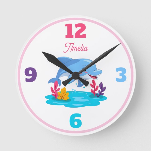 Cute Dolphin Sea Animal Girl Name Runde Wanduhr (Vorderseite)