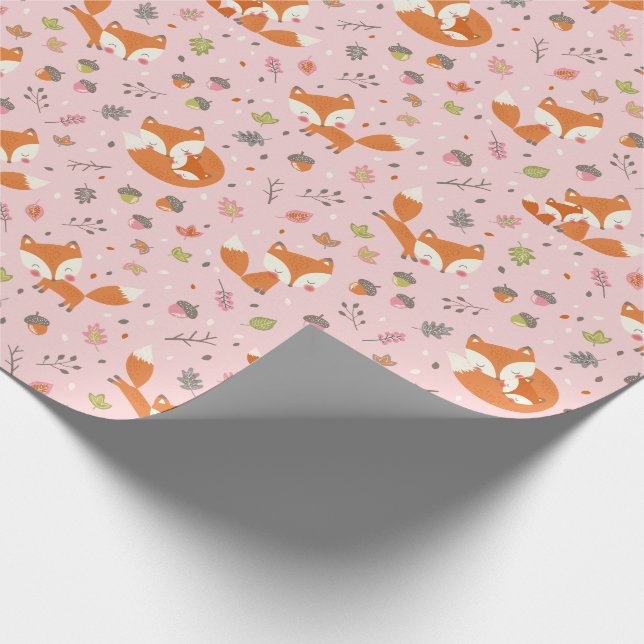 Cute Fall Mama and baby fox on light pink Geschenkpapier (Ecke)