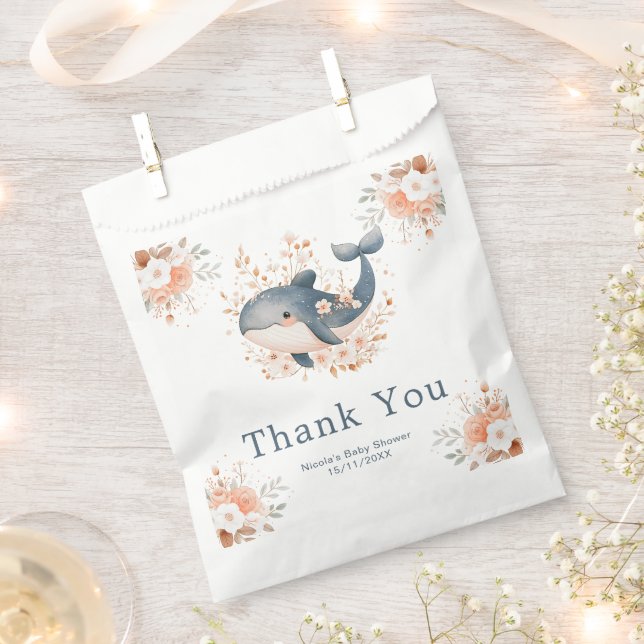 Cute Floral Whale Baby Shower Geschenktütchen (Ausgeschnitten)