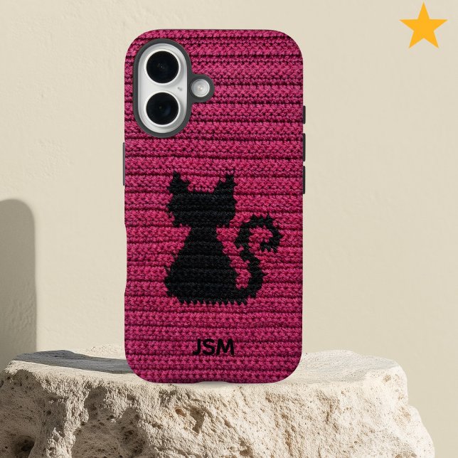 Cute Fuchsia Crochet Cat Custom Initial Monogram   iPhone 16 Hülle (Von Creator hochgeladen)