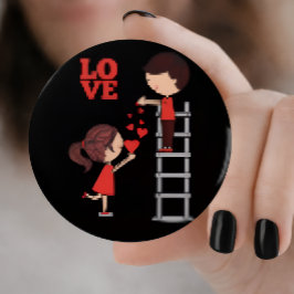Cute Girl And Boy Romantic Pink Button Flaschenöffner